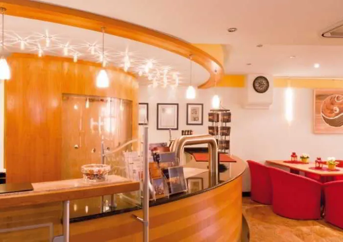 Hotel Altes Brauhaus Garni 4*