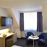 Altes Brauhaus Garni Otel 4*