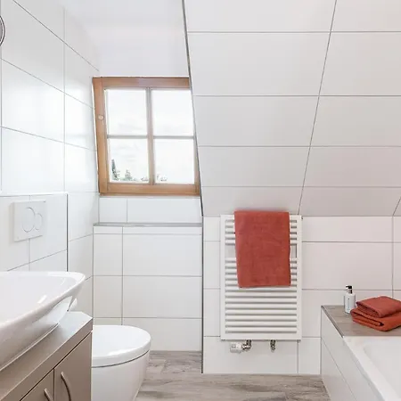 ホテル Altes Brauhaus Garni 4*