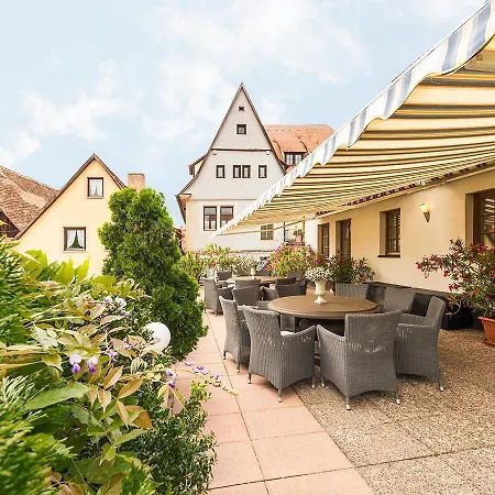 Altes Brauhaus Garni Hotel 4*